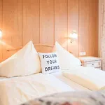 Haus Ferienglueck Apartman *