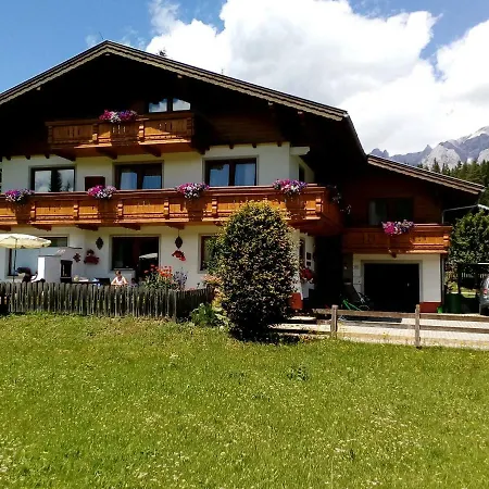 Haus Ferienglueck Appartement Ramsau am Dachstein